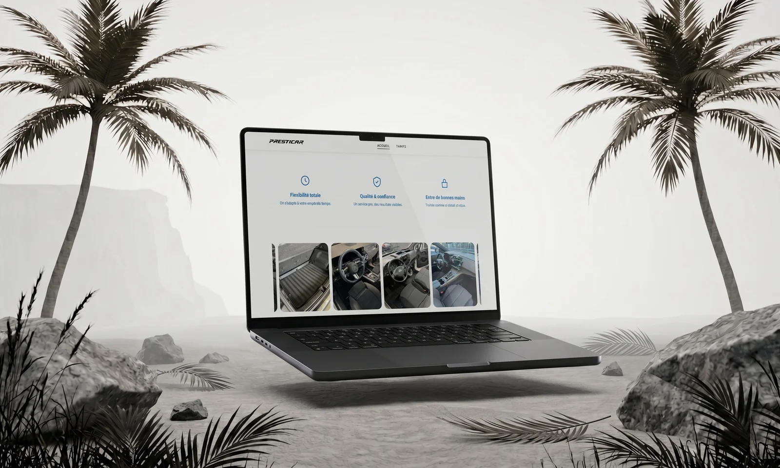 Site Presticar affiché sur MacBook, mise en scène dans un décor de plage avec palmiers